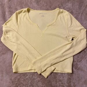 American Eagle Long Sleeve